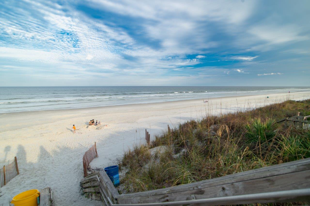 No-drive white sand beach